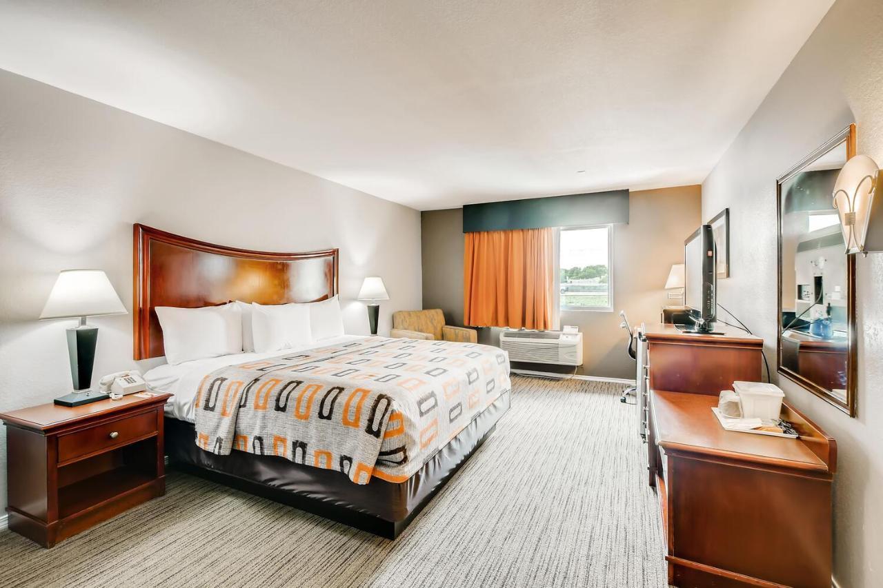 Orangewood Inn&Suites Midtown Austin Exterior foto
